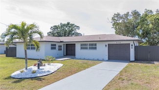 5150 York Ct, Cape Coral, FL 33904