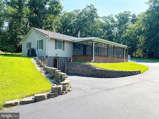 2080 Pumping Station Rd, Fairfield, PA 17320