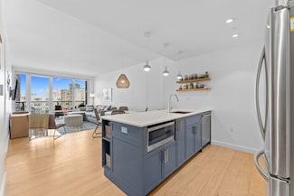 133 Beach 116th St Unit 2A, Rockaway Park, NY 11694