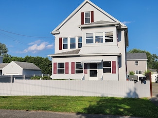 43 Wildermere St Unit 2, Chicopee, MA 01020