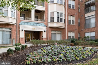 11775 Stratford House Place Unit 206, Reston, VA 20190