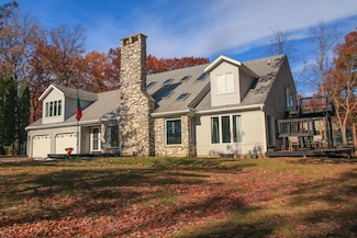 129 Cornwall Dr, Crete, IL 60417