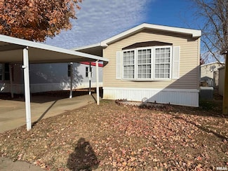 126 Delta Dawn, Springfield, IL 62707