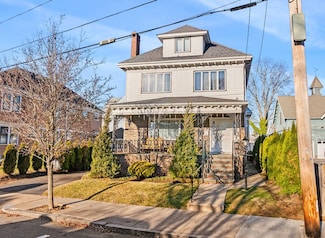 19 Johnson Ave, Winthrop, MA 02152