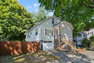 16 Moon Rd, Lynn, MA 01904