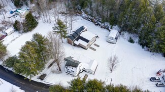 15 Dennison Ave, Freeport, ME 04032