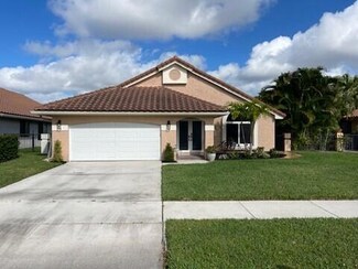 4039 NW 5th Dr, Deerfield Beach, FL 33442