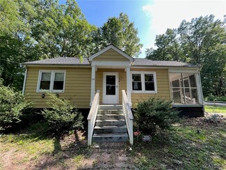 134 Park Dr N, Petersburg, VA 23805