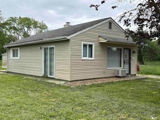12642 Kentfield St, Detroit, MI 48223