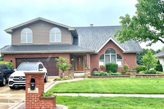 1650 Chauser Ln, Woodridge, IL 60517