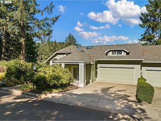 653 Brookside Dr, Eugene, OR 97405