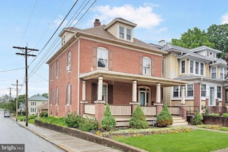 31 4th St, Hanover, PA 17331