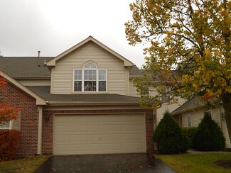 897 Wembley Ct Unit 15, Elgin, IL 60120