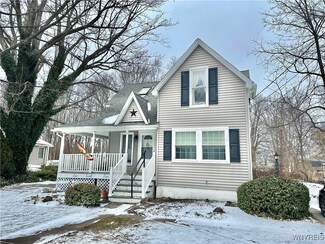 97 Frazier St, Brockport, NY 14420