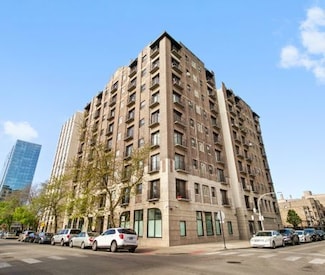 4520 N Clarendon Ave Unit 506, Chicago, IL 60640