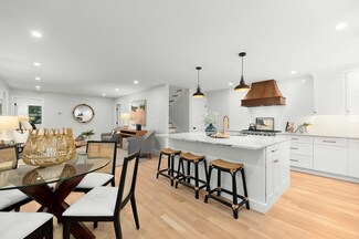 148 Hesperus Ave Unit A, Gloucester, MA 01930