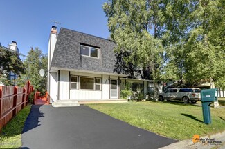 4208 Rollins Dr Unit 14, Anchorage, AK 99508
