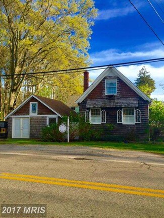 5845 S Hawthorne Ave, Rock Hall, MD 21661