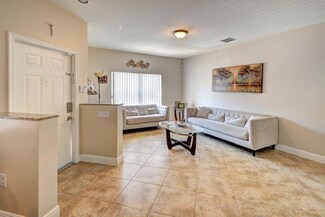 153 Lake Monterey Cir, Boynton Beach, FL 33426