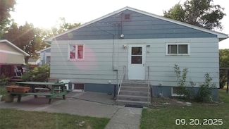 116 4th St N, Cascade, MT 59421