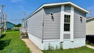 10610 E State Route 762 Unit 108, Lockbourne, OH 43137
