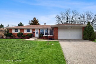 567 W Dempster St, Des Plaines, IL 60016
