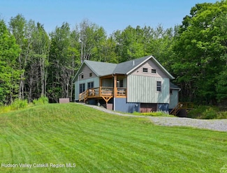 996 County Route 10, Windham, NY 12496