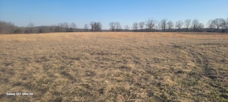 000 Mcintosh Rd, Clark Township, MO 65702
