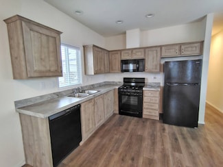 5510 Clark Rd Unit 14, Paradise, CA 95969