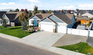 5890 Juneberry Dr, West Richland, WA 99353