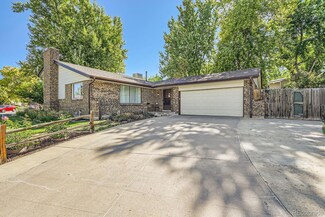 6330 S Clermont Ct, Centennial, CO 80121