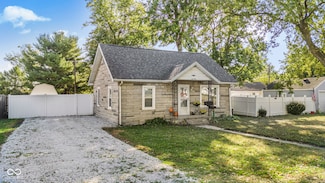 605 S Fanning St, Sheridan, IN 46069