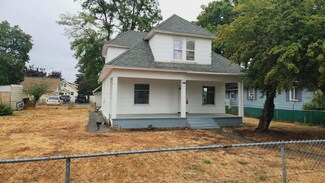 2511 N Hogan St, Spokane, WA 99207