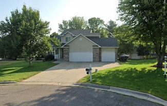 93 10th St S, Sartell, MN 56377