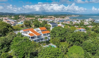 12 Ridge Top, HuMacAo, PR 00791