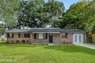 9904 Moss Side Ln, Jacksonville, FL 32257