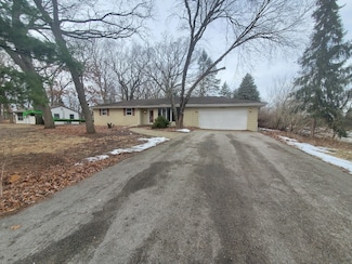 17162 S Lily Cache Rd, Plainfield, IL 60586