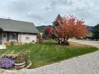 186 Fairway Ave, Thayne, WY 83127