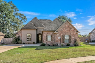 1004 Green Wood Cir, Haughton, LA 71037