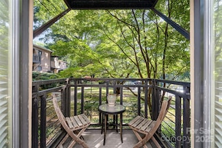 207 N Dotger Ave Unit C14, Charlotte, NC 28207