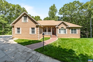 5 Thrush Ct, Palmyra, VA 22963