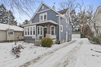 1716 Monroe St, La Porte, IN 46350