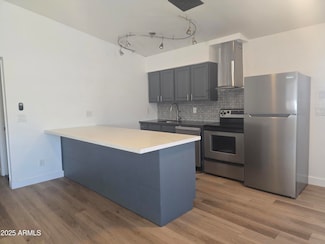 2333 N 12th St, Phoenix, AZ 85006