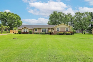 505 W Angela Cir, Goodlettsville, TN 37072