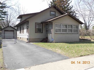 918 N Central Ave, Rockford, IL 61101