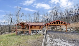 355 Tower Rd, Sugarloaf, PA 18249