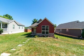8887 High St, Georgetown, IN 47122
