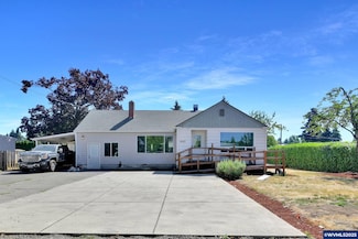 2567 Game Farm Rd, Springfield, OR 97477