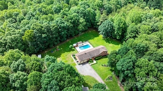 4916 Leepers Creek Rd, Maiden, NC 28650