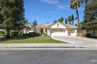 1309 Fieldspring Dr, Bakersfield, CA 93311